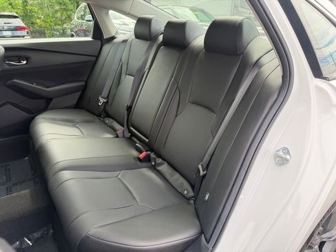 Used 2024 Honda Accord EX-L image 24