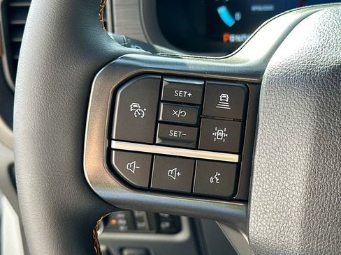 Certified 2025 Ford F150 Tremor AWD/4WD image 32