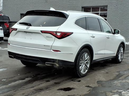 Used 2022 Acura MDX SH-AWD w/ Advance Package image 5