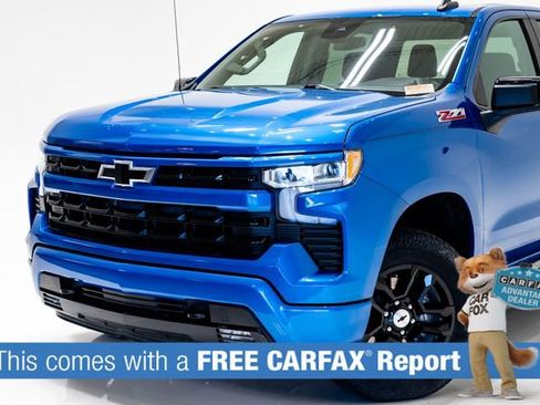 Used 2022 Chevrolet Silverado 1500 RST w/ Z71 Off-Road Package AWD/4WD image 2