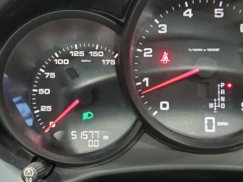 Used 2016 Porsche Boxster image 29