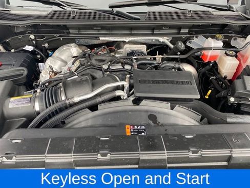 Used 2026 Chevrolet Silverado 2500 ZR2 w/ LPO, Dark Essentials Package image 21