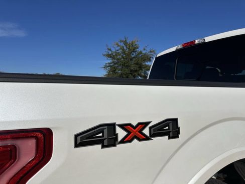 Used 2015 Ford F150 Lariat w/ Equipment Group 502A Luxury image 9