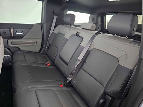 Used 2025 GMC Hummer EV 3X w/ Extreme Off-Road Package image 18