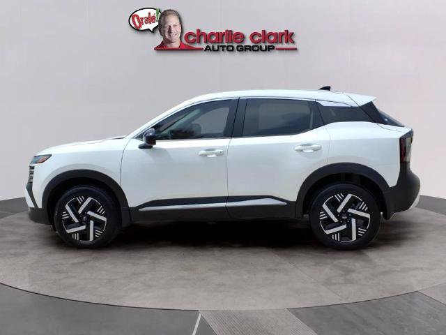 Certified 2026 Nissan Kicks SV FWD image 2