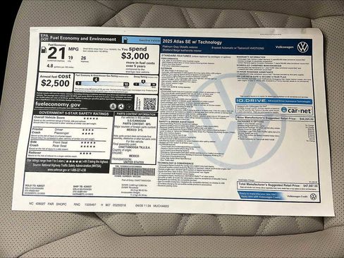New 2025 Volkswagen Atlas SE image 35