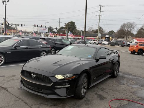Used 2018 Ford Mustang EcoBoost 2dr Fastback image 9