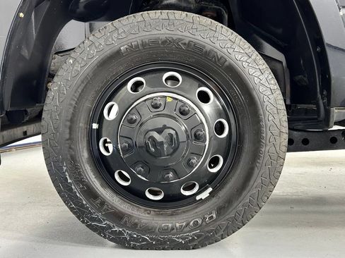 Used 2022 RAM 3500 Laramie AWD/4WD image 40