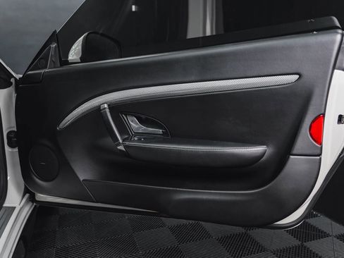 Used 2015 Maserati GranTurismo Sport image 43