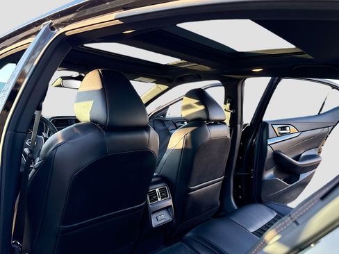 Certified 2023 Nissan Maxima SR w/ Sport Mat Group image 6