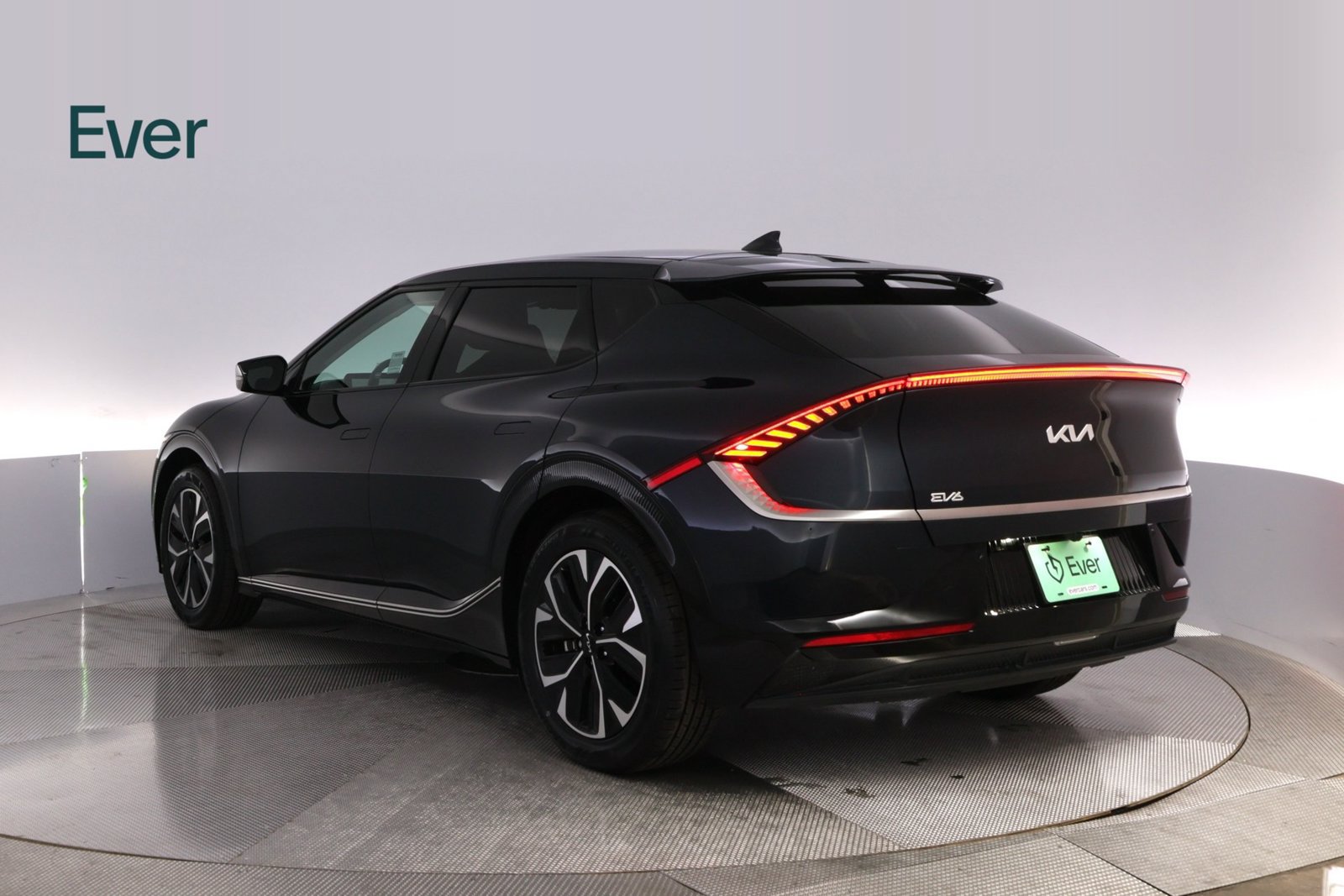 Used 2024 Kia EV6 Wind RWD image 17