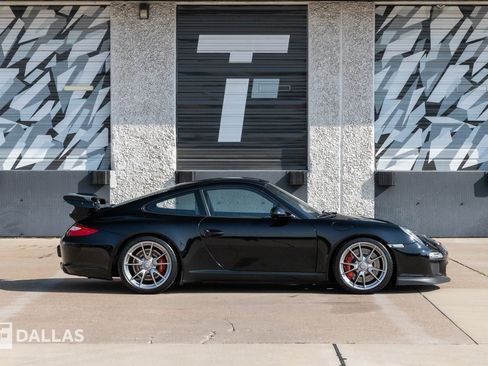 Used 2010 Porsche 911 GT3 image 19