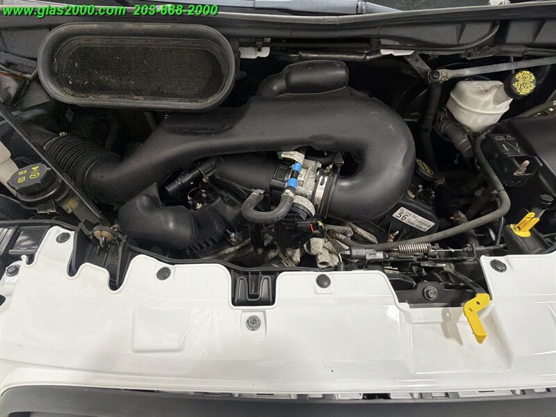 Used 2019 Ford Transit 250 148 Medium Roof RWD image 6
