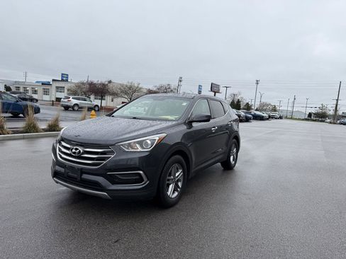 Used 2017 Hyundai Santa Fe Sport image 7