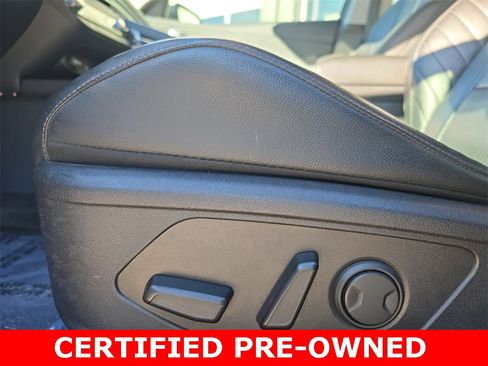 Certified 2023 Hyundai Elantra Limited w/ Preferred Accessory Package image 29