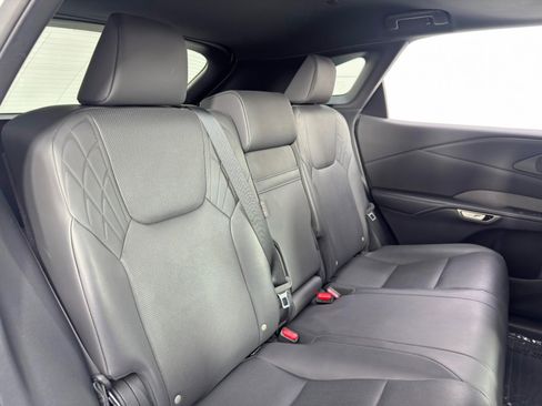 Used 2024 Lexus RX 350 Premium w/ Accessory Package (Z1) image 38