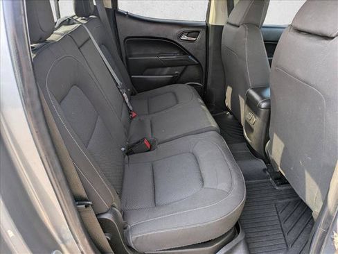 Used 2018 Chevrolet Colorado LT w/ LT Convenience Package AWD/4WD image 18