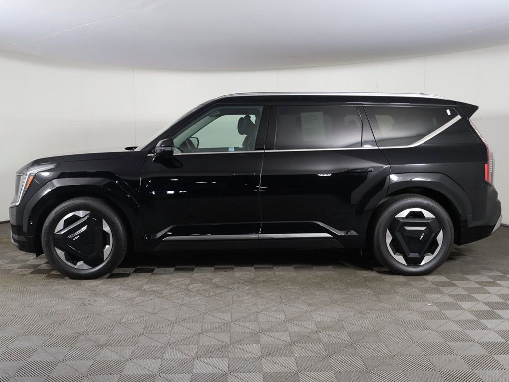 Used 2024 Kia EV9 Land AWD/4WD image 20