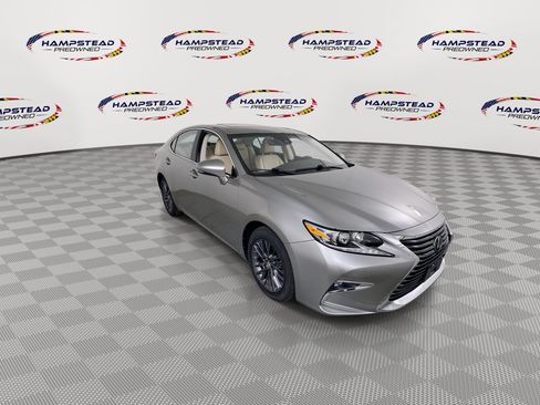 Used 2018 Lexus ES 350 w/ Navigation System Package FWD image 2