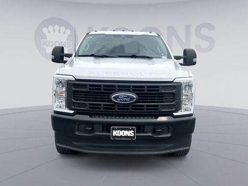 Certified 2023 Ford F350 XL w/ Snow Plow Prep Package AWD/4WD image 19
