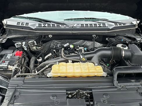 Used 2019 Ford F150 XLT image 31