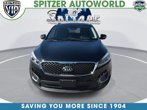 Used 2016 Kia Sorento FWD w/ LX Convenience Package image 3