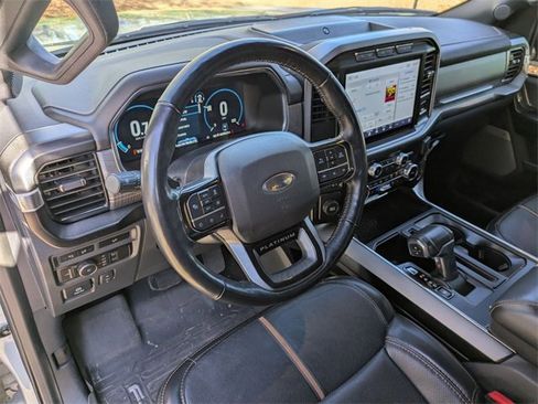 Used 2023 Ford F150 Platinum image 11