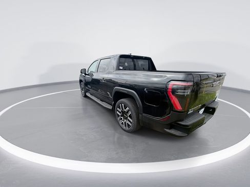New 2026 GMC Sierra EV Elevation AWD/4WD image 6