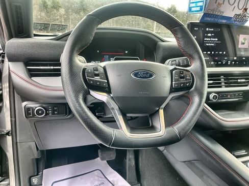 Used 2025 Ford Explorer ST-Line AWD/4WD image 14
