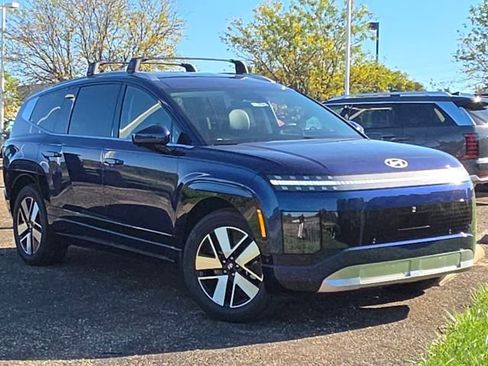 New 2026 Hyundai Ioniq 9 SEL image 2