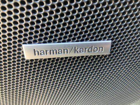 Used 2021 Subaru Forester Limited w/ Popular Package #3 image 37