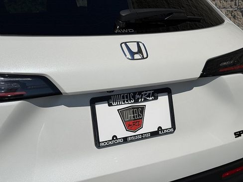 Used 2024 Honda HR-V Sport image 32