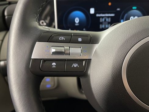 Certified 2025 Hyundai Tucson Limited image 25