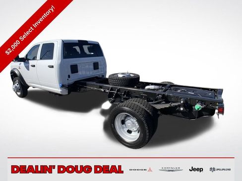 New 2026 RAM 5500 Tradesman w/ Chrome Appearance Group image 4