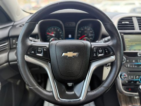 Used 2016 Chevrolet Malibu LTZ image 18