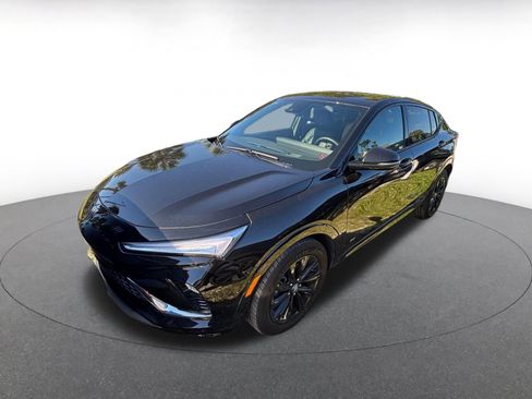 Used 2025 Buick Envista Sport Touring image 3