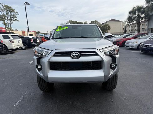 Used 2021 Toyota 4Runner SR5 Premium image 7
