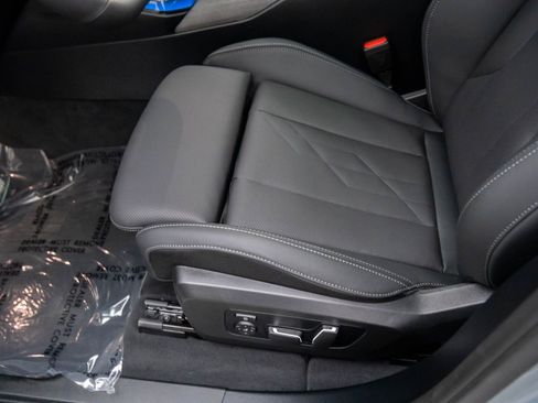 Certified 2025 BMW X3 xDrive30i w/ Premium Package image 17