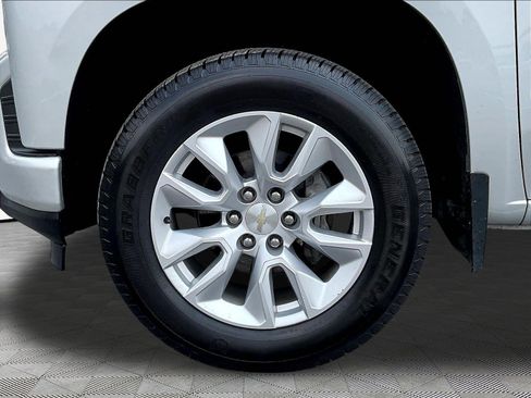 Used 2022 Chevrolet Silverado 1500 Custom AWD/4WD image 31
