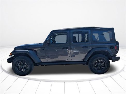 Used 2021 Jeep Wrangler Unlimited Sport image 7
