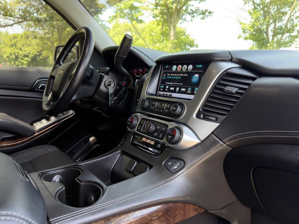 Used 2020 Chevrolet Tahoe LT AWD/4WD image 29