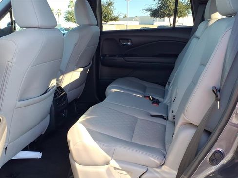 Used 2020 Honda Passport Elite image 14