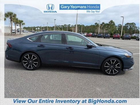 New 2026 Honda Accord Touring image 5