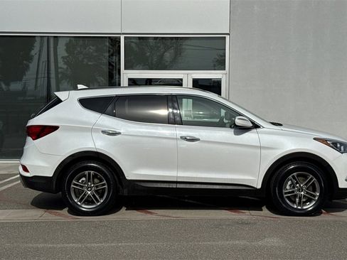 Used 2018 Hyundai Santa Fe Sport w/ 2.4L Value Package 02 image 3