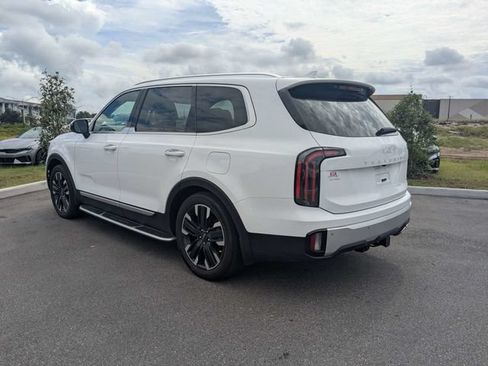 Used 2024 Kia Telluride SX Prestige w/ Towing Package AWD/4WD image 5
