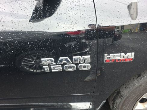 Used 2014 RAM 1500 Limited AWD/4WD image 2