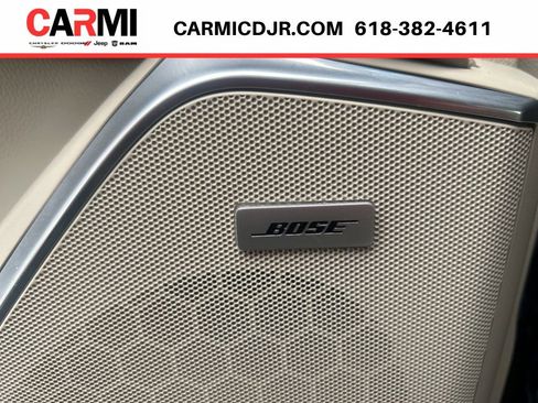 Used 2020 Cadillac Escalade Luxury image 13