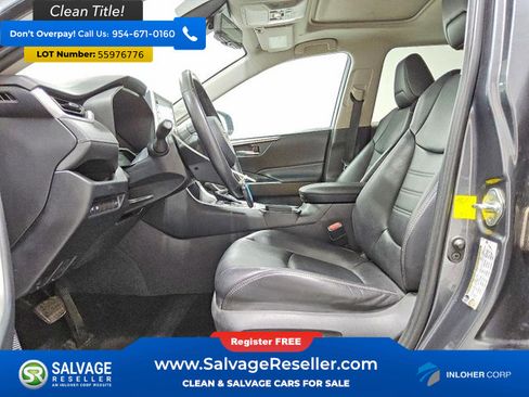 Used 2019 Toyota RAV4 XLE Premium w/ Advanced Technology Package FWD image 9