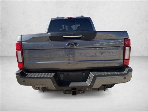 Used 2022 Ford F250 Lariat w/ Black Appearance Package AWD/4WD image 4