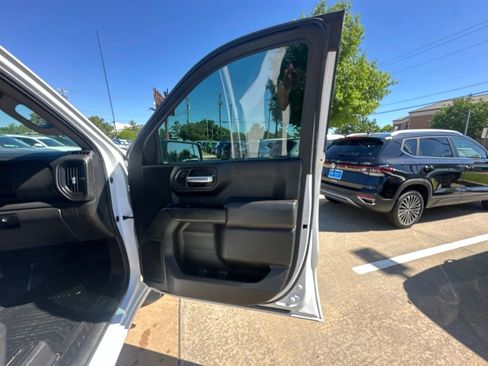 Used 2022 Chevrolet Silverado 1500 W/T w/ WT Value Package AWD/4WD image 14